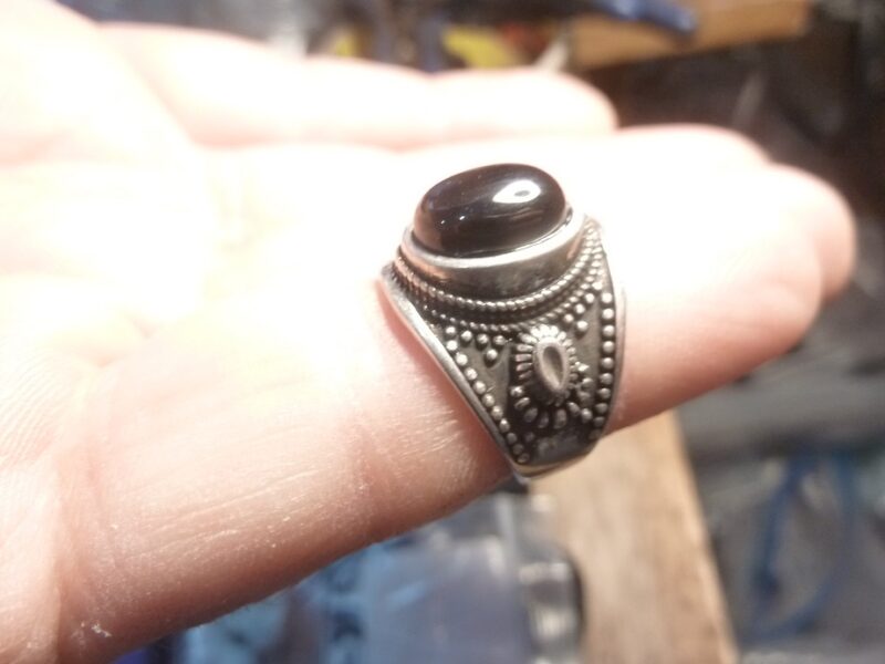 Bague Spinelle noir monture argent 925 taille 59
