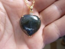 Collier pendentif coeur Labradorite + chaine acier inoxydable 50 cm