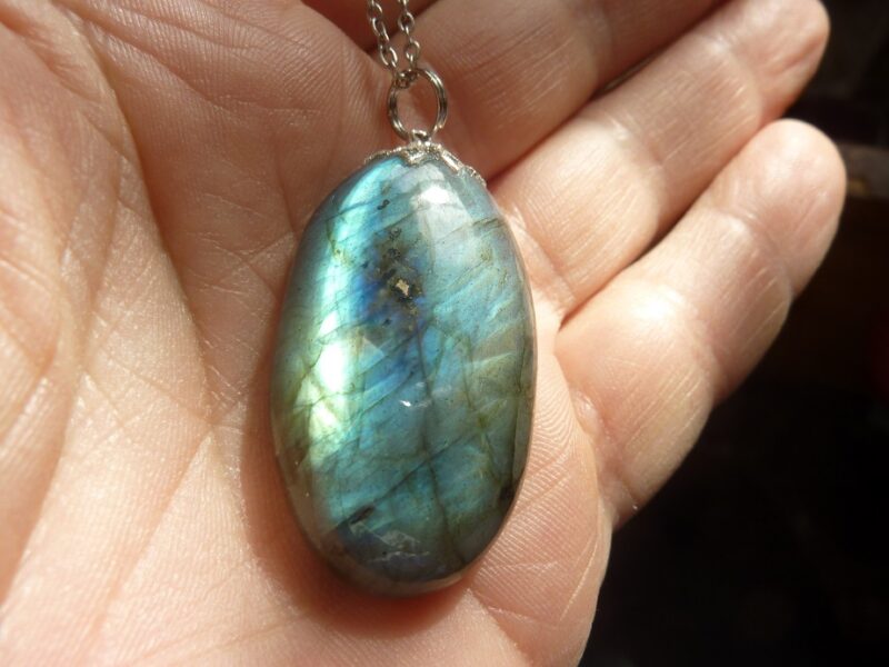 Pendentif Labradorite GG 1109 + chaine acier inoxydable 50 cm