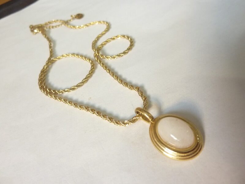 Collier pendentif Quartz cristal de roche acier inoxydable