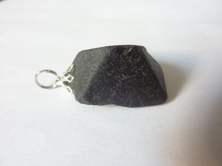 Pendentif Spinelle noir 16,6 gr ultra rare GG 1109