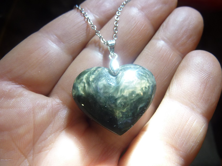 Pendentif coeur mentogochol ( Manta huichol ) argent 925 + chaine acier inoxydable 50 cm