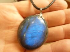 Pendentif Labradorite spécial pour thérapeute 32,3 gr GG 7710