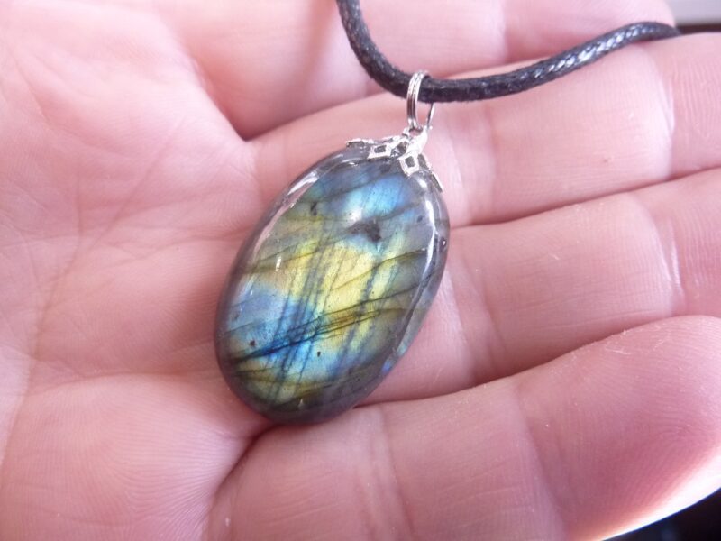 Collier pendentif Labradorite GG 1810