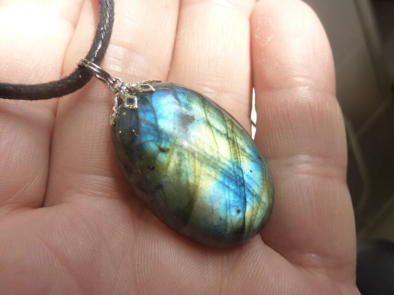 Collier pendentif Labradorite GG 1810