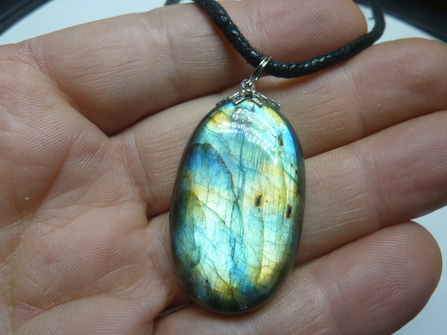 Collier pendentif Labradorite GG 0401