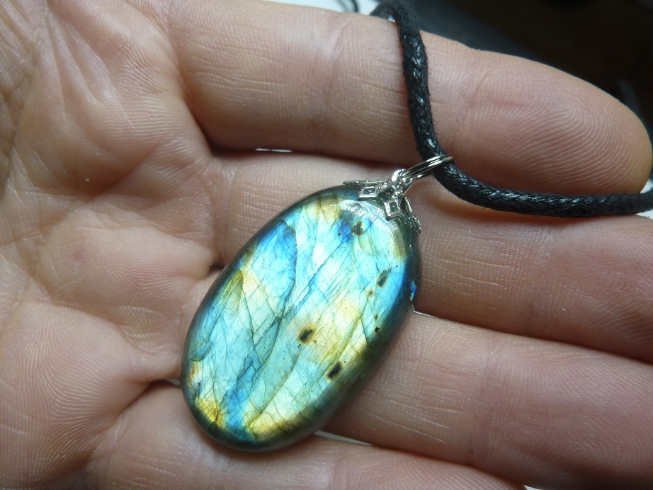 Collier pendentif Labradorite GG 0401
