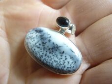 Pendentif Merlinite opale dentritique obsidienne noire argent 925 ref 1604